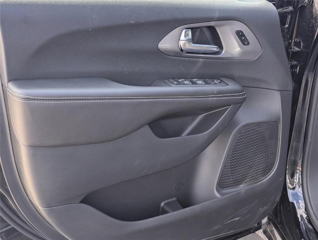 new 2026 Chrysler Pacifica car, priced at $46,330