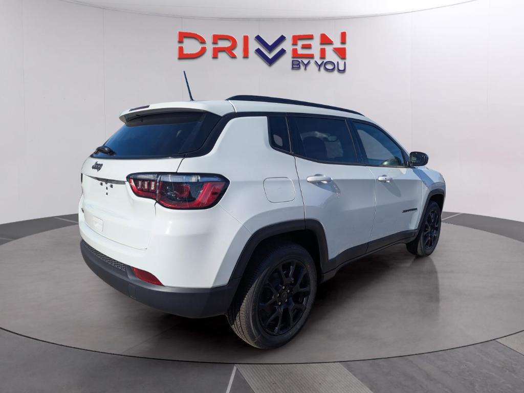 new 2026 Jeep Compass car, priced at $31,095