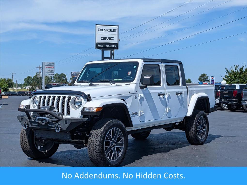 used 2023 Jeep Gladiator car, priced at $31,967