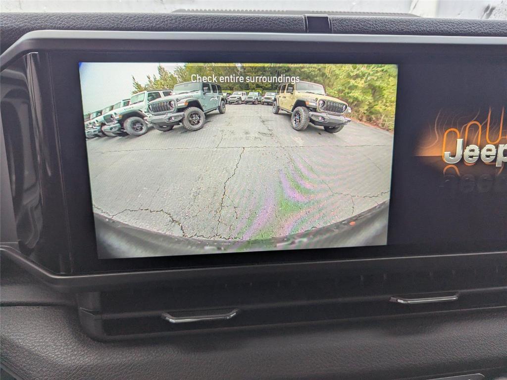 new 2026 Jeep Wrangler car, priced at $41,902
