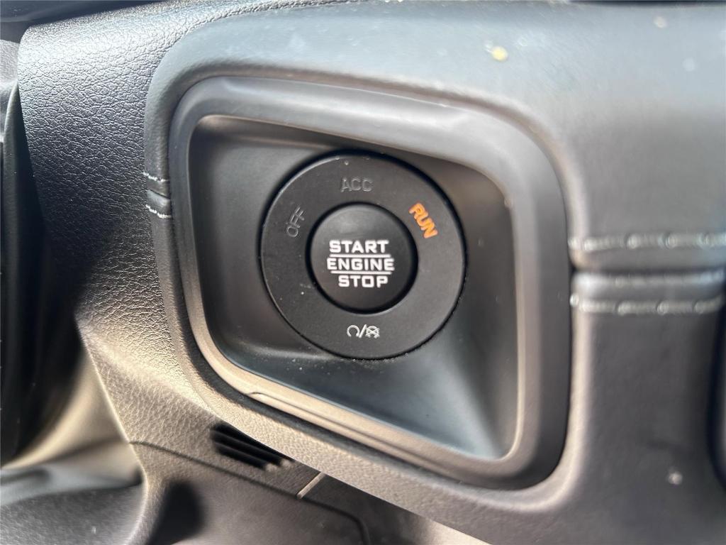 used 2025 Jeep Wrangler car, priced at $37,258