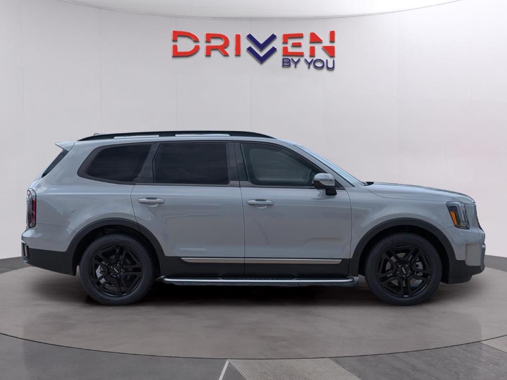 used 2023 Kia Telluride car, priced at $34,138