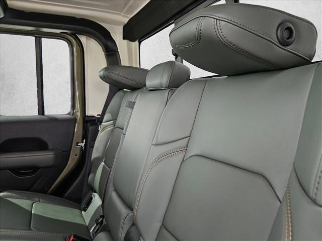 new 2026 Jeep Gladiator car, priced at $49,341