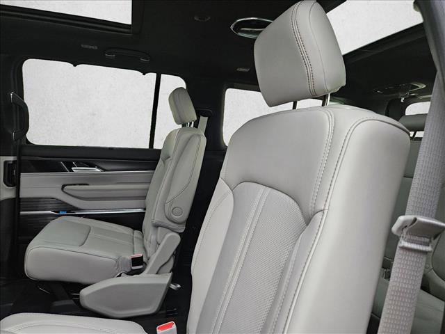 new 2026 Jeep Grand Wagoneer car, priced at $92,475