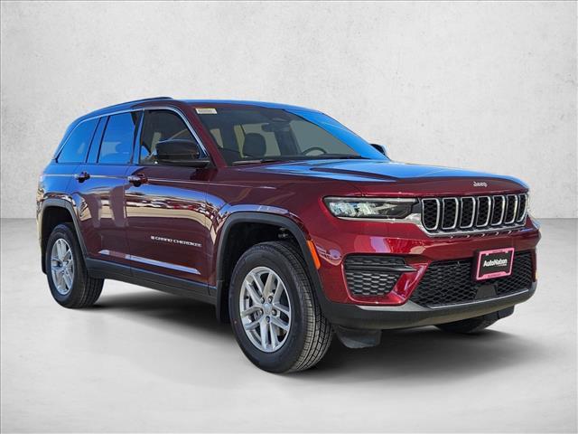 new 2025 Jeep Grand Cherokee car, priced at $34,072