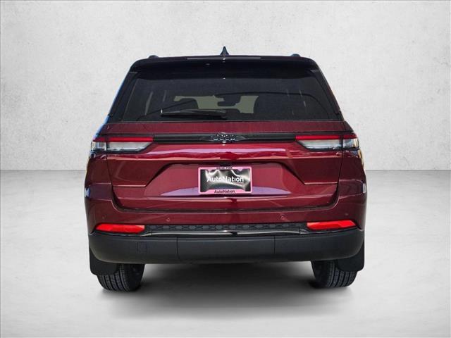 new 2025 Jeep Grand Cherokee car, priced at $34,599