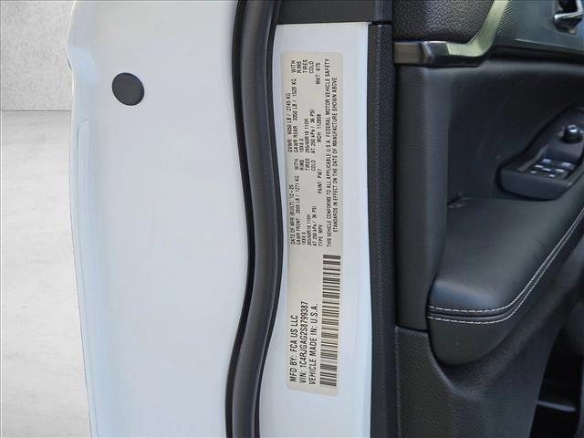 new 2025 Jeep Grand Cherokee car, priced at $36,939