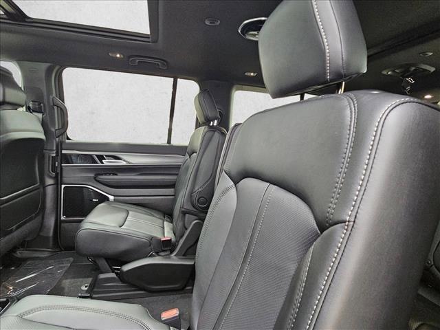 new 2026 Jeep Grand Wagoneer L car, priced at $74,117