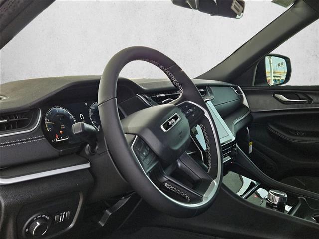 new 2025 Jeep Grand Cherokee L car, priced at $40,909