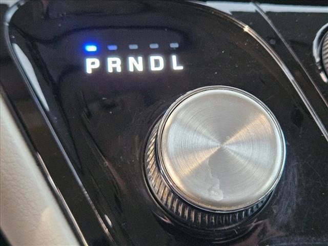 used 2018 Chrysler Pacifica car, priced at $9,995