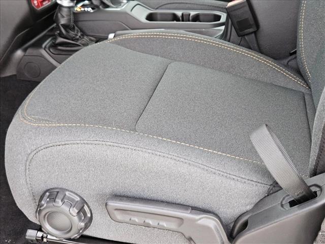 new 2025 Jeep Gladiator car, priced at $41,377