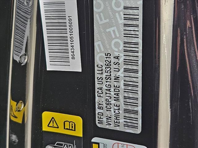 new 2025 Jeep Gladiator car, priced at $41,377