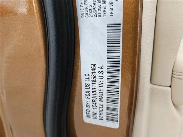 new 2026 Jeep Grand Cherokee car, priced at $44,074