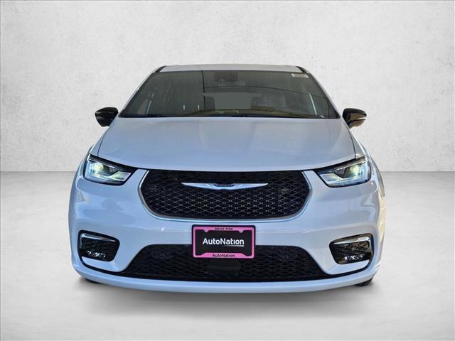 new 2026 Chrysler Pacifica car, priced at $41,454