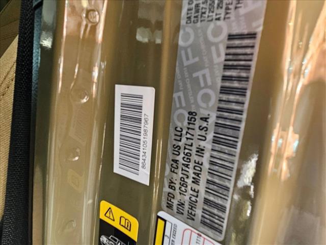 new 2026 Jeep Gladiator car, priced at $48,317