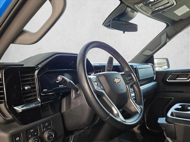 used 2025 Chevrolet Silverado 1500 car, priced at $40,995