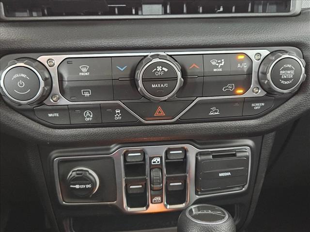 used 2025 Jeep Gladiator car, priced at $36,540