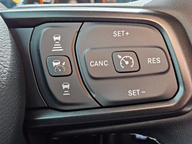 new 2026 Jeep Gladiator car, priced at $54,338