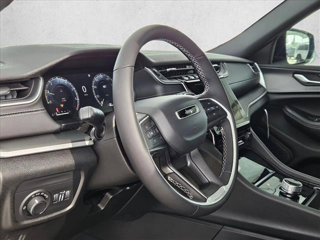 new 2025 Jeep Grand Cherokee car, priced at $35,838