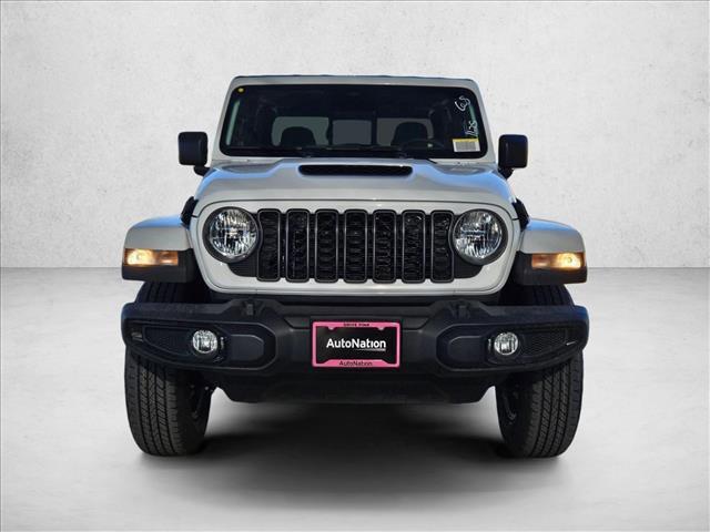 new 2026 Jeep Gladiator car, priced at $45,778