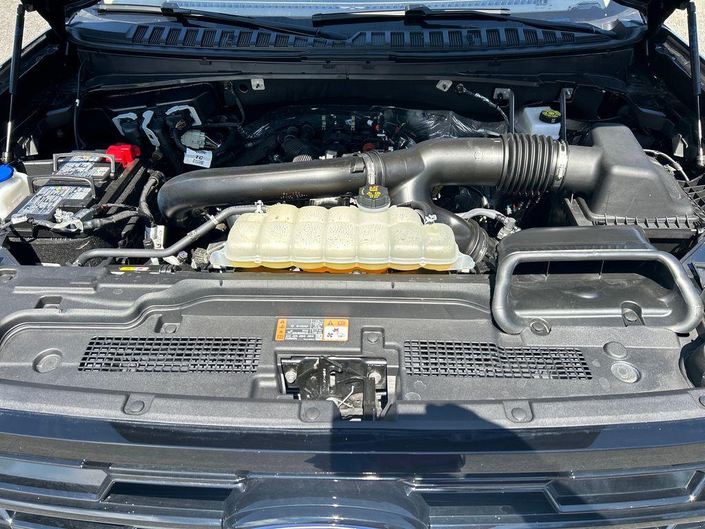 used 2025 Ford Expedition car, priced at $65,897