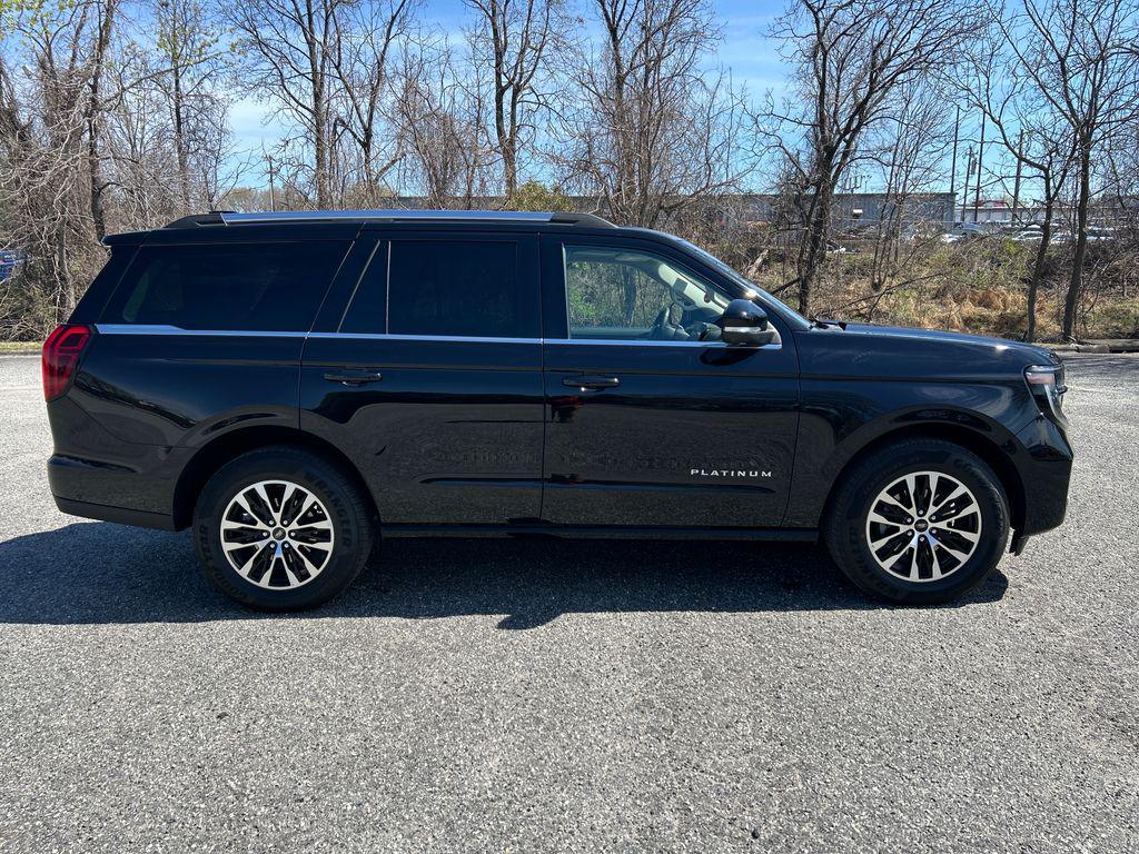 used 2025 Ford Expedition car, priced at $65,897