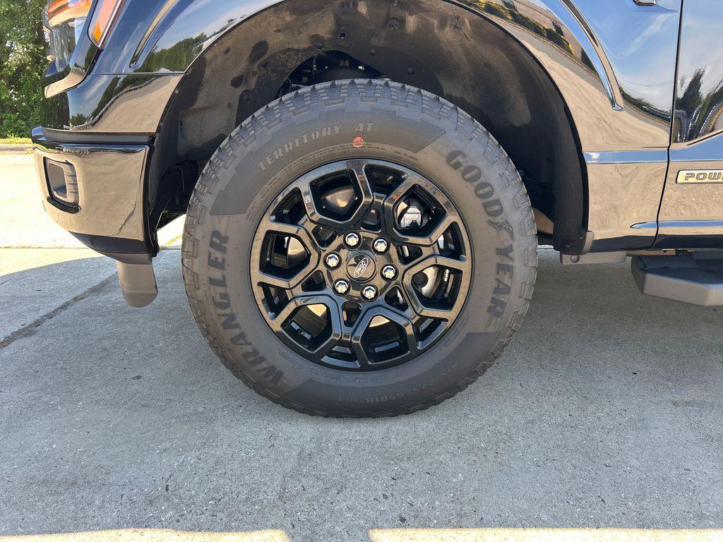 used 2025 Ford F-150 car, priced at $50,898