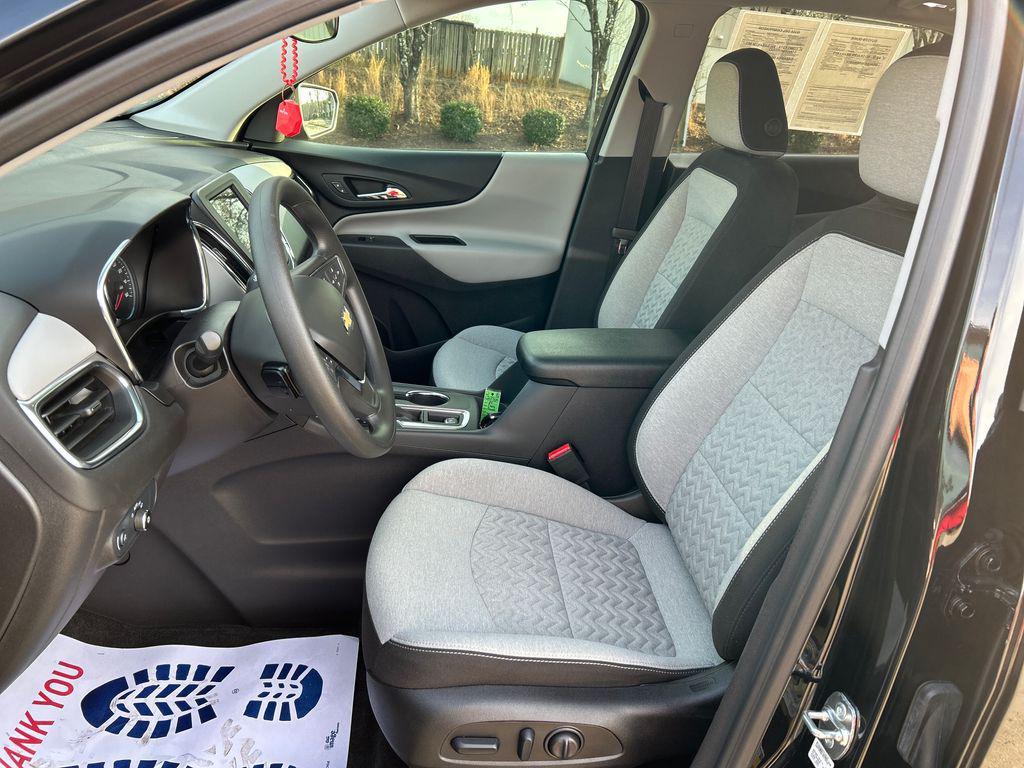 used 2024 Chevrolet Equinox car, priced at $23,701