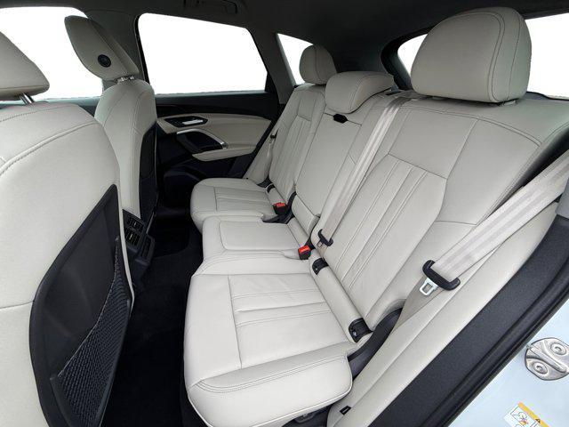 new 2025 Audi Q5 car, priced at $49,604