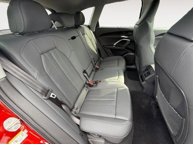 new 2025 Audi Q5 car, priced at $53,123