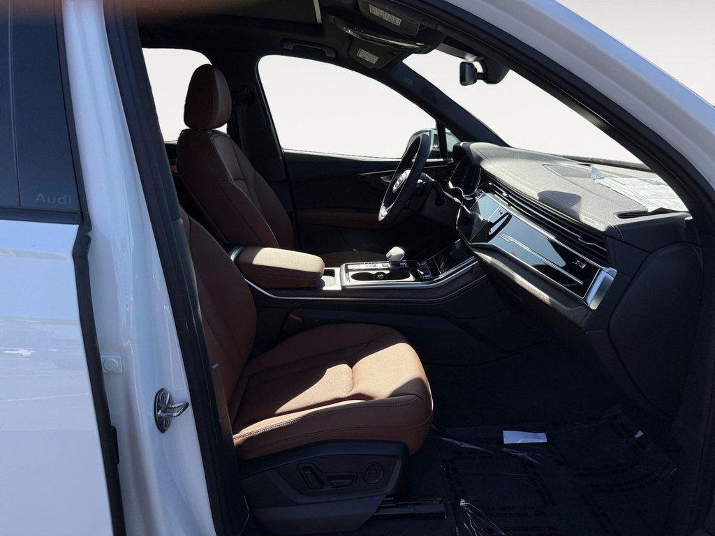 new 2026 Audi Q7 car, priced at $75,330