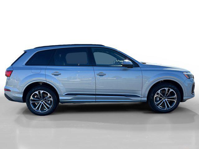 new 2026 Audi Q7 car, priced at $71,005