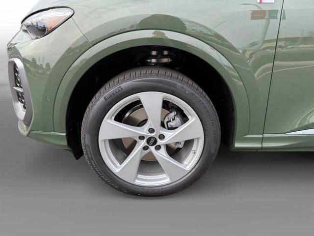 new 2025 Audi Q5 car, priced at $58,185