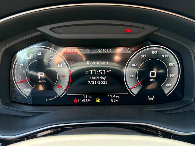 new 2025 Audi Q7 car, priced at $72,533