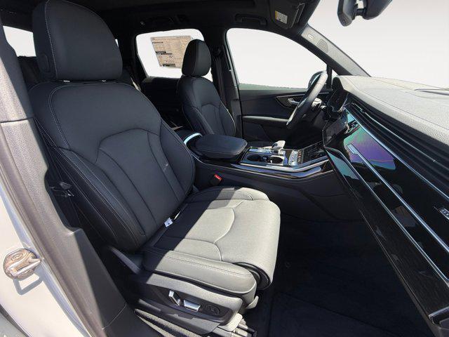 new 2025 Audi Q7 car, priced at $79,563