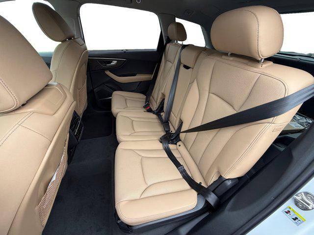 new 2026 Audi Q7 car, priced at $77,655
