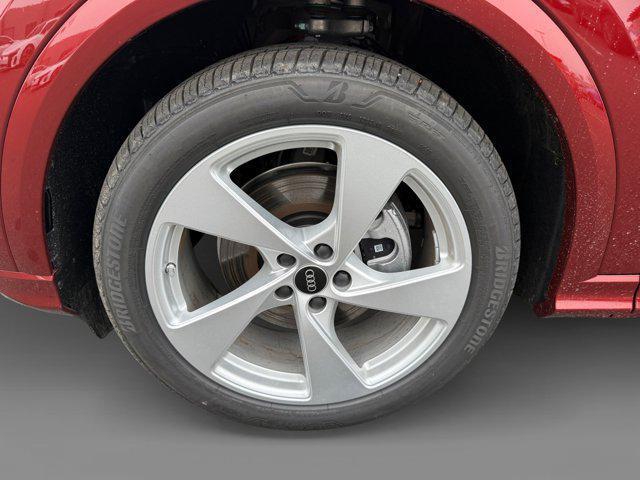 new 2025 Audi Q5 car, priced at $62,550