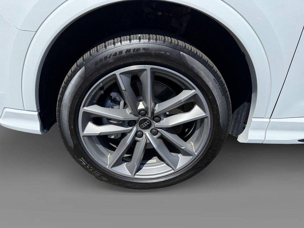 used 2025 Audi Q3 car, priced at $33,356