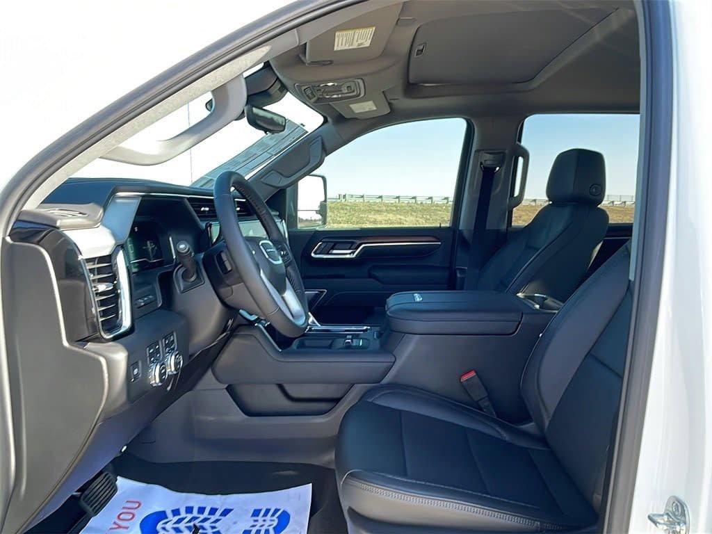 new 2025 GMC Sierra 2500 car, priced at $86,798