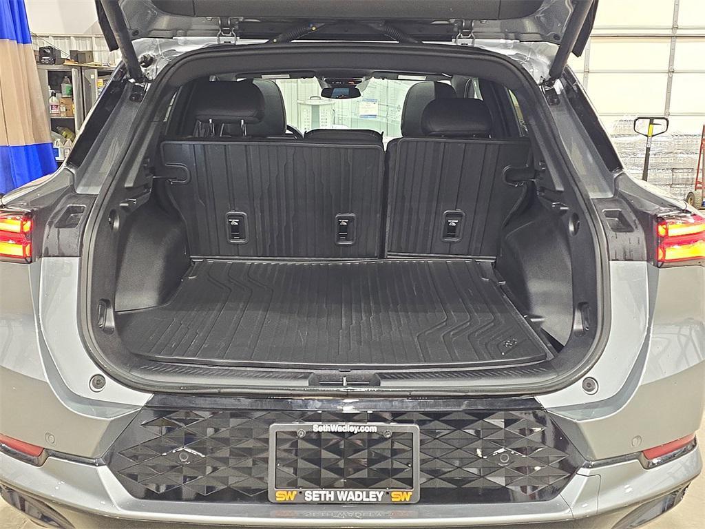 new 2025 Chevrolet Equinox EV car, priced at $38,440