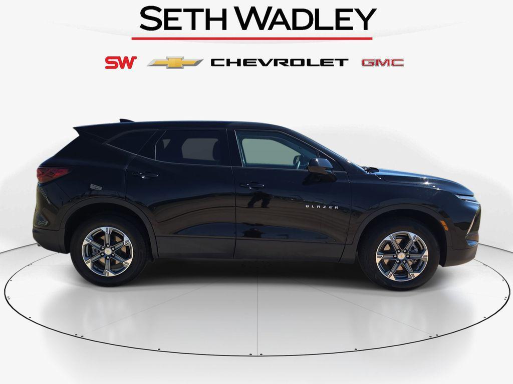 used 2025 Chevrolet Blazer car, priced at $27,758