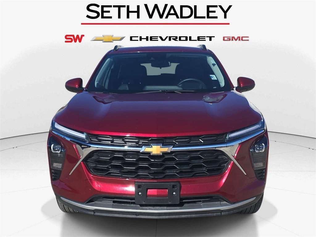 used 2025 Chevrolet Trax car, priced at $22,699