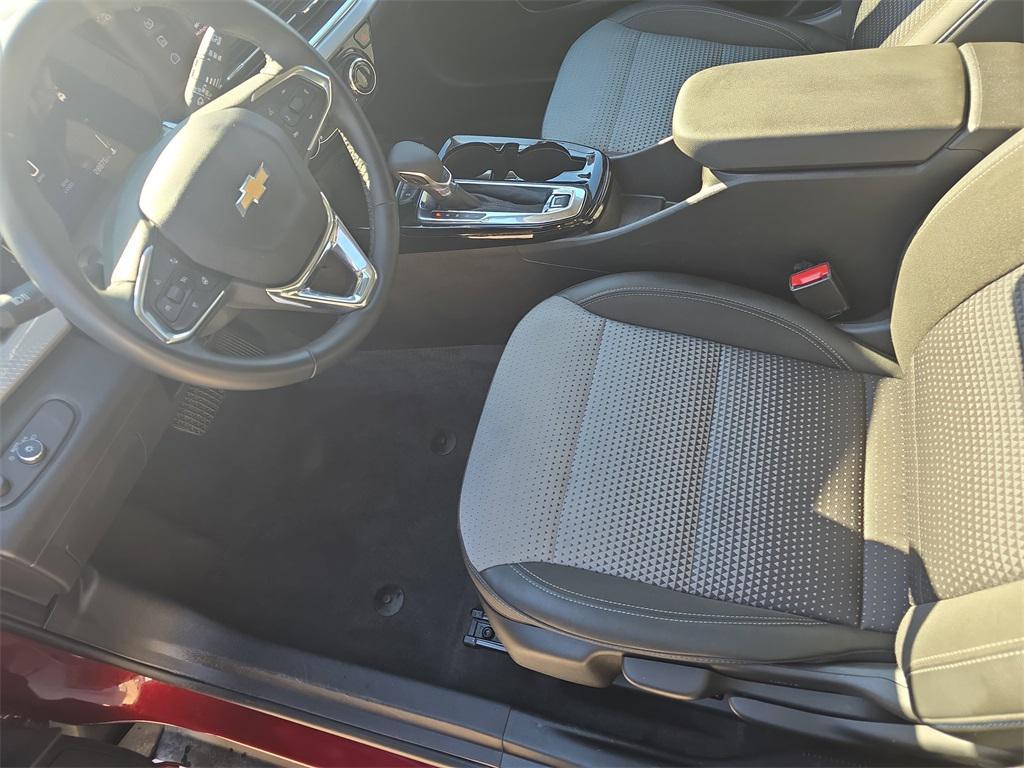 used 2025 Chevrolet Trax car, priced at $22,699