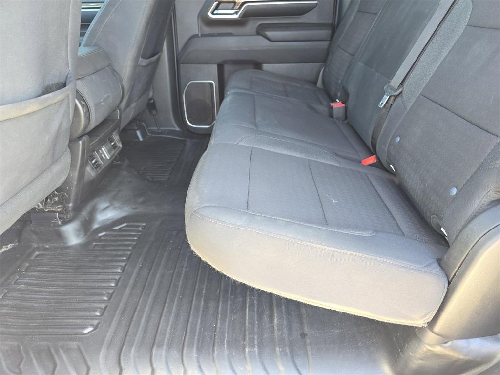 used 2024 Chevrolet Silverado 2500 car, priced at $43,216