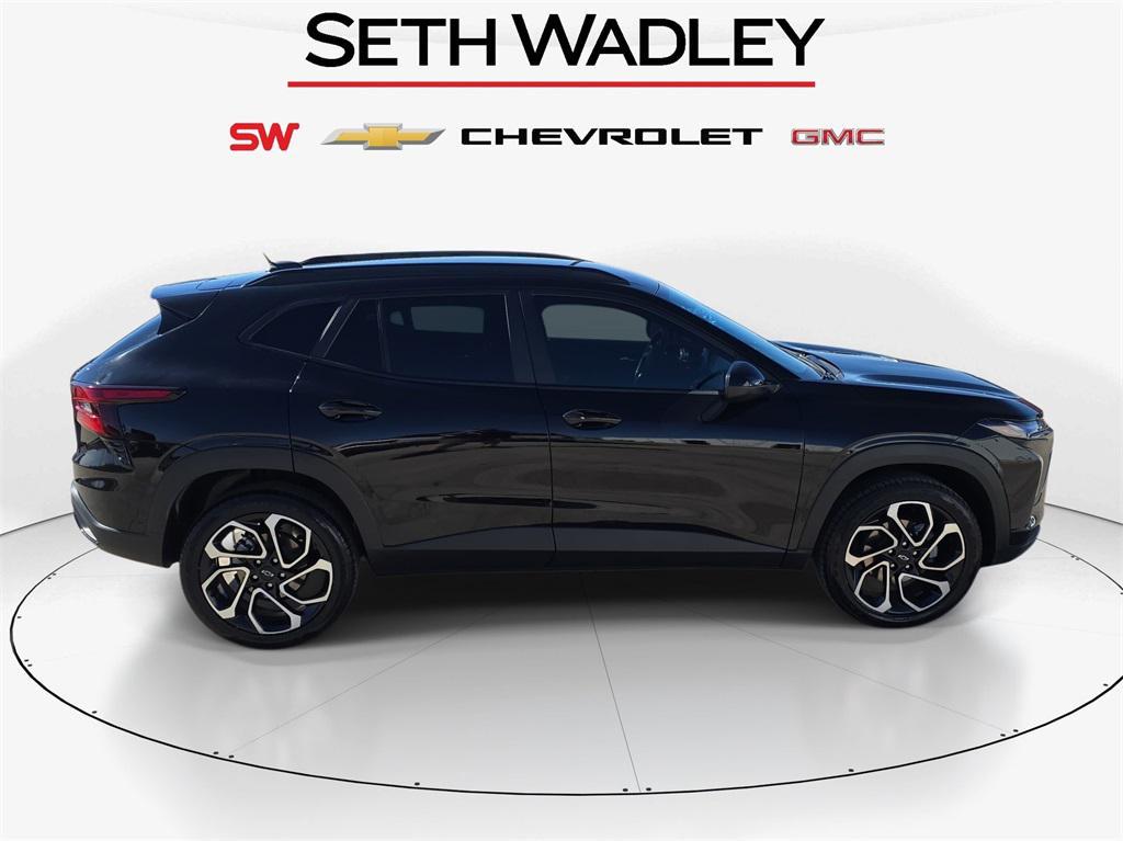 used 2025 Chevrolet Trax car, priced at $26,406