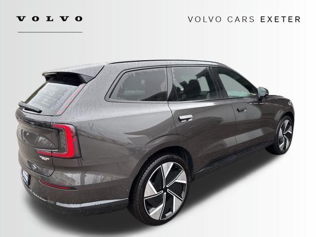 new 2025 Volvo EX90 car, priced at $93,675