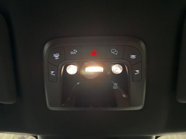 new 2025 Volvo EX90 car, priced at $93,675