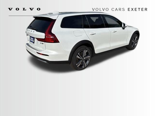 new 2026 Volvo V60 Cross Country car, priced at $57,450