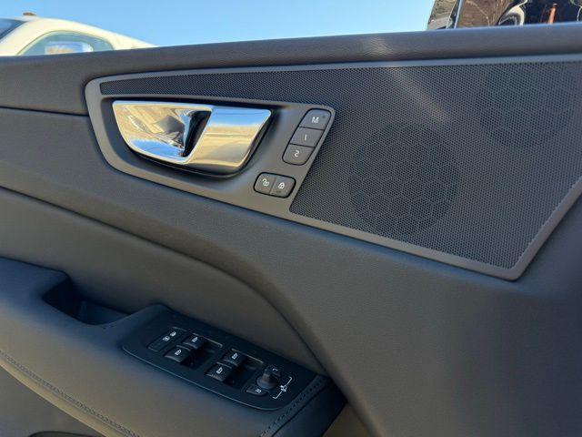 new 2026 Volvo XC60 car, priced at $57,985