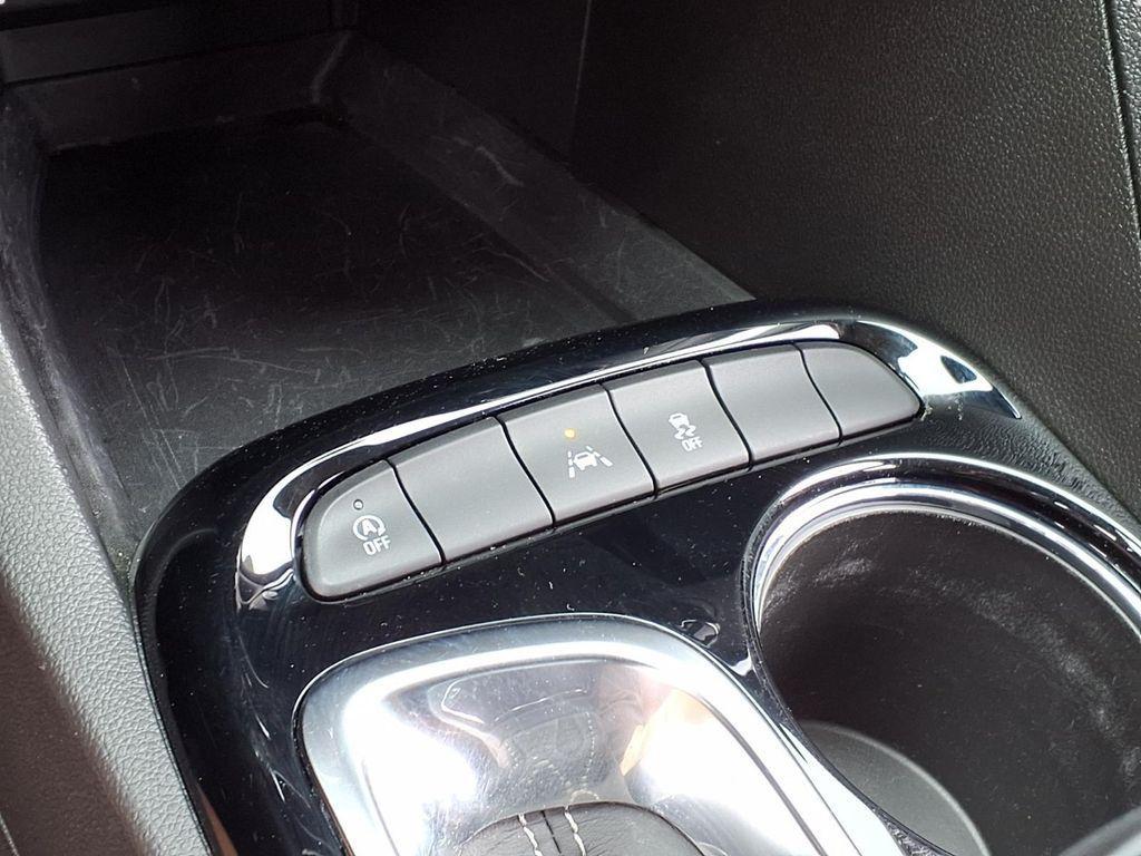 used 2024 Buick Encore GX car, priced at $19,995